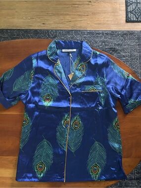Their Nibs satin NWT Peacock Print Short Sleeve Pajama Top - Blue